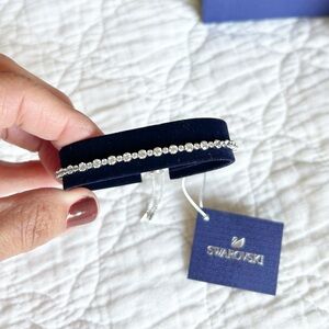 NWT Swarovski Bracelet Trilogy